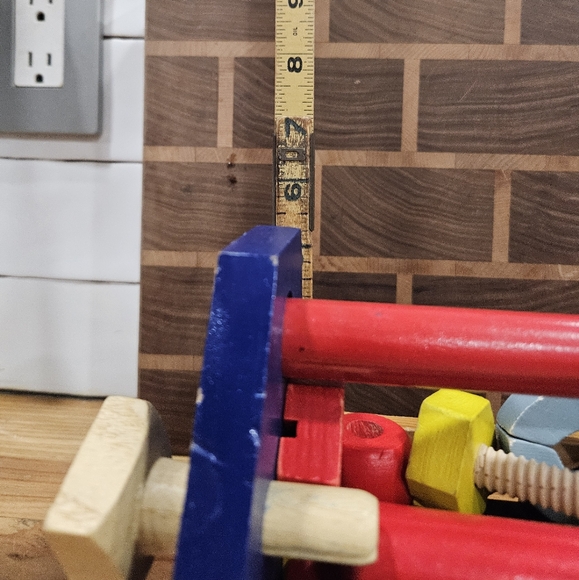 Melissa & Doug Wooden Take Along Tool Kit Toolbox & 30 pcs Including 7 Tools - Picture 11 of 12